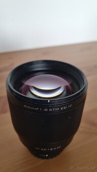 Viltrox 85/1.8 mk II pre Fuji - 2