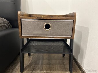 Noční stolek - 2