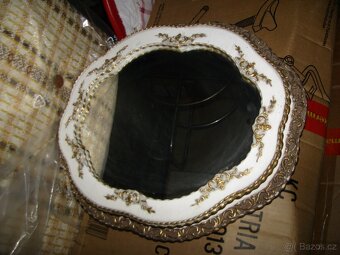 krásné starožitné zrcadlo - 2