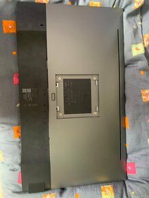 Dell monitor - 2