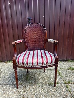 Krásné Starožitné křeslo s výpletem - 2