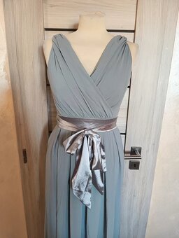 Dlouhé plesové šaty - 2