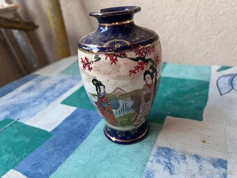 Váza číňanka - 2