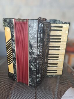 Prodám HARMONIKU - piánovka - 2