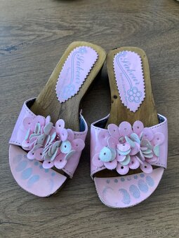Dívčí sandálky vel.26 - 2