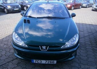 Peugeot 206 CC 2.0i 100kw,Roland Garros benzín manuál 100 kw - 2