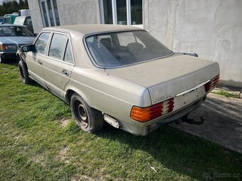 Mercedes Benz W126 300E - 2