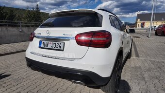 Prodám Mercedes Benz GLA 220 4Matic nájezd 56770 km - 2