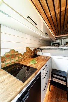Iveco Daily - 2015 - Obytná vestavba - 2
