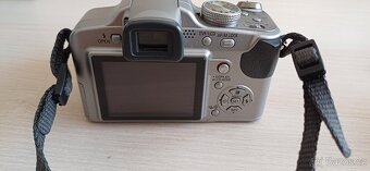 Foťák Panasonic DMC-FZ18 - 2