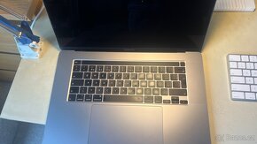 Mac book pro 2019 16” i7/500/32 - 2
