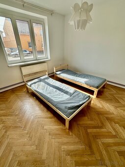 Prodej postelí IKEA s rošty a matracemi 4 kusy - 2
