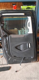 Citroen Berlingo levé posuvné dveře - 2