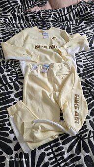 Nike souprava M i S velikost - 2