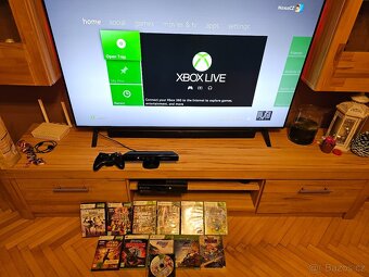 XBOX 360 KINECT, 250GB + HRY v dobrém stavu a plně funkční - 2