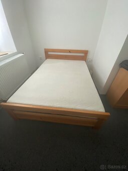 Prodám postel - 2