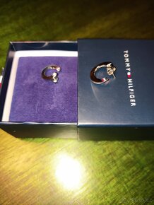 Hilfiger nausnice - 2