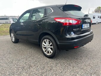 Nissan Qashqai 1,2 benzin, 85 kw, rv 2017, nove v CR - 2