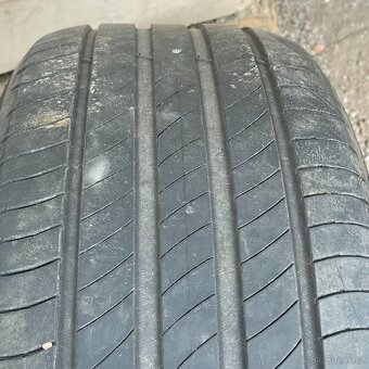Letní pneu 225/55 R18 102V Michelin 4mm - 2