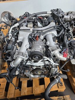 MOTOR CUD 4,2 TDI AUDI VW PORSCHE - 2