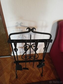 Nářadí ke krbu - 2