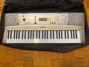 Yamaha Klávesy 🎹: PSR-E313 + Pouzdro na přenášení ZDARMA - 2