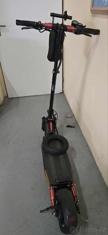 Elektrická koloběžka CITY BOSS GT8 /800W - 2