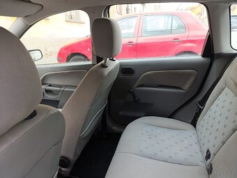 FORD FIESTA 1,3 HATCHBACK 2003 - 2