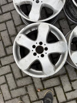 Prodám alu kola 5x112 r17 et35 8J - 2