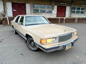1989 Mercury Grand Marquis | 5.0 V8 | testace | - 2