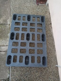 Eko plastová paleta - 2