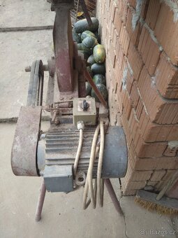 Šrotovník na obilí - 2