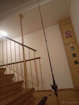 Rybářský prut a naviják - 2