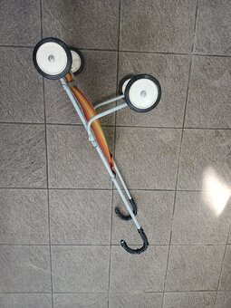 Retro kočárek pro panenky - 2