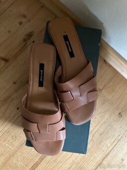 Kožené pantofle - 2