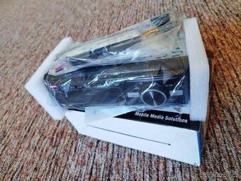 Nové autoradio s handsfree - 2