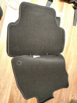 Textilní koberce Octavia IV - 2