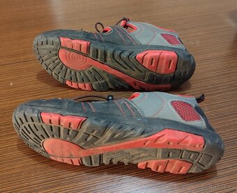 Sandály vel. 38 - 2