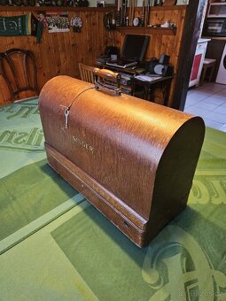 Elektrický šicí stroj Singer - 2