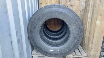 Nové pneu 235/75 R17,5 - 2