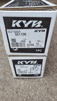 GS 300 KYB 551106  KYB-551107 4851030590 4852030130 - 2