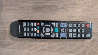LCD TV zn. SAMSUNG LE32D550 - 2