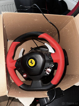 Volant Thrustmaster Ferrari 458 Spider pro Xbox One, One X, - 2