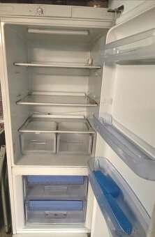 Velká lednice s mrazákem Indesit - 2