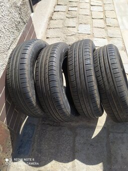 Pneu. 165/70R14 - 2