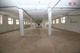 Pronájem skladu, 3652 m², Kratonohy, ul. KRATONOHY - 2