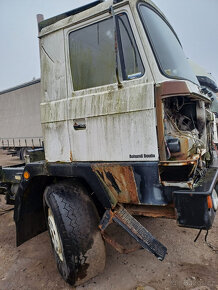 Díly z vozu Tatra 815 6x6 - 2