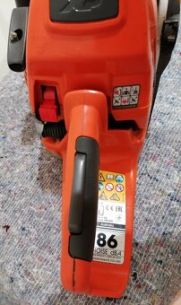 Motorová pila Husqvarna 562 XPG - 2