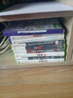 XBox 360 Elite kinekt - 2