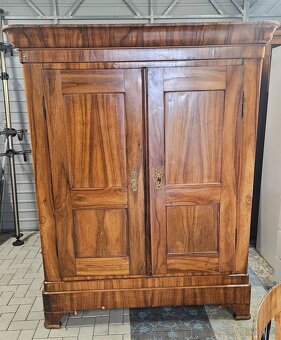 Šatní skříň Biedermeier - 2